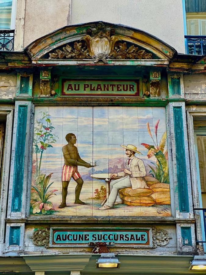 Quartier Montorgueil, Voie Pietonne, Dans Un Immeuble Du Xveme Appartement Parijs Buitenkant foto