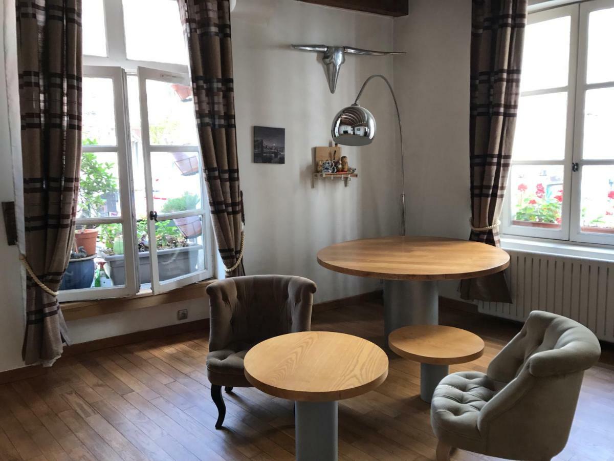 Quartier Montorgueil, Voie Pietonne, Dans Un Immeuble Du Xveme Appartement Parijs Buitenkant foto
